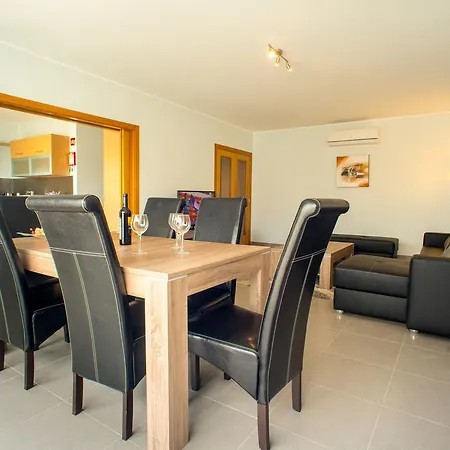 Pegada By Algartur *